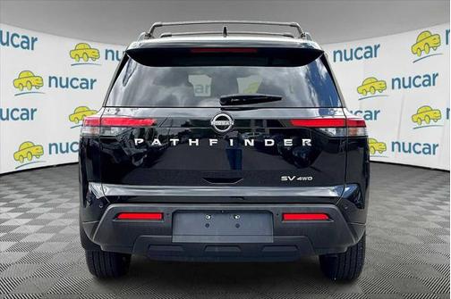 2022 Nissan Pathfinder SV 4WD