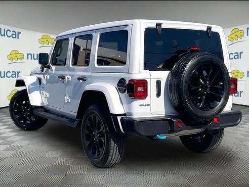 Bright White Clearcoat 2024 Jeep Wrangler 4xe Sahara