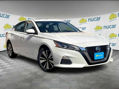 2021 Nissan Altima 2.5 SV