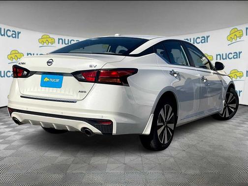 2021 Nissan Altima 2.5 SV