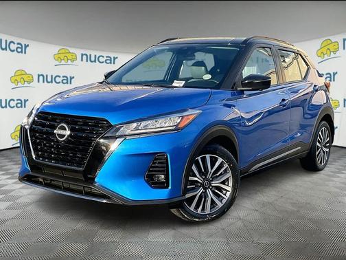 2023 Nissan Kicks SR