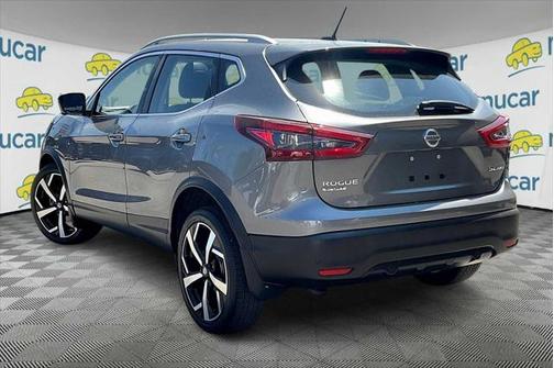 2021 Nissan Rogue Sport SL