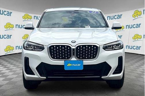 2022 BMW X4 xDrive30i