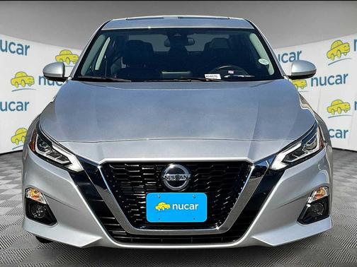 2022 Nissan Altima 2.5 SL