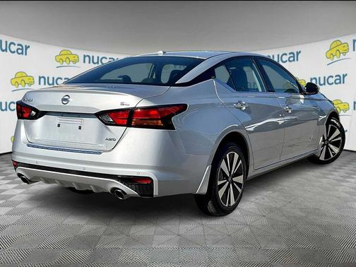 2022 Nissan Altima 2.5 SL