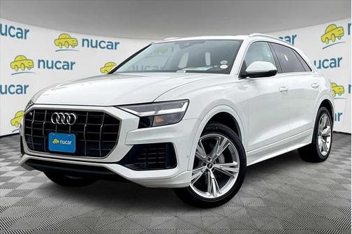 2022 Audi Q8 55 Premium Plus