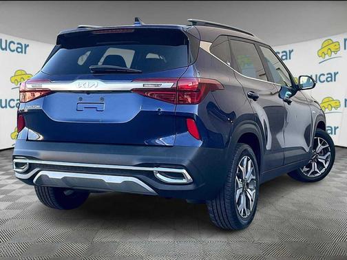 2022 Kia Seltos EX