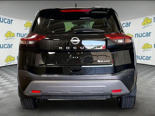 Super Black 2023 Nissan Rogue SV