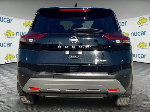 Super Black 2023 Nissan Rogue SV