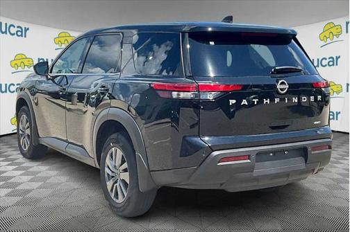 2025 Nissan Pathfinder S
