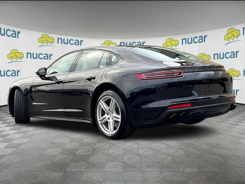2020 Porsche Panamera 4