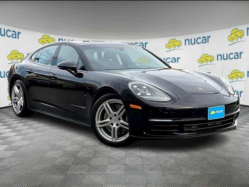 2020 Porsche Panamera 4
