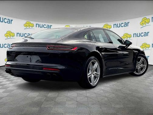 2020 Porsche Panamera 4