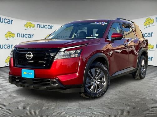 2024 Nissan Pathfinder SV 4WD