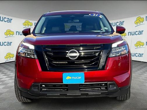 2024 Nissan Pathfinder SV 4WD