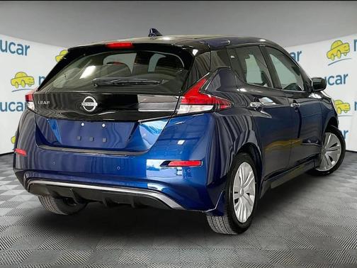Deep Blue Pearl 2023 Nissan Leaf S 40 kWh