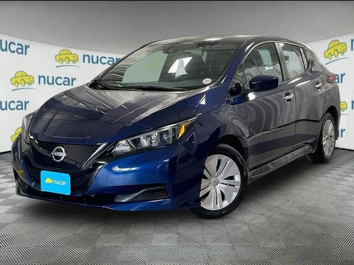 Deep Blue Pearl 2023 Nissan Leaf S 40 kWh