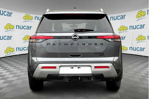 2023 Nissan Pathfinder Platinum 4WD