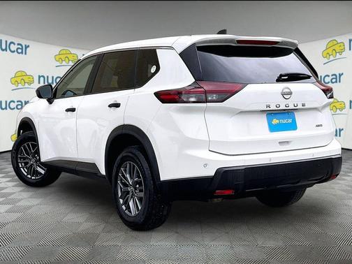 Glacier White 2024 Nissan Rogue S