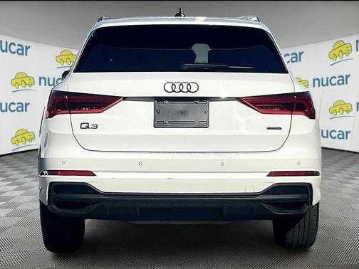 2024 Audi Q3 Premium 45 TFSI S line quattro Tiptronic