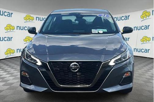 2021 Nissan Altima SR FWD