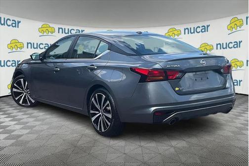 2021 Nissan Altima SR FWD