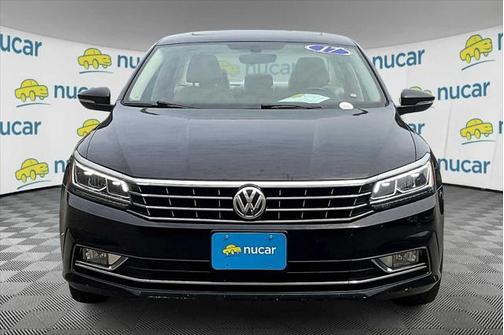 2017 Volkswagen Passat 1.8T SE w/Technology