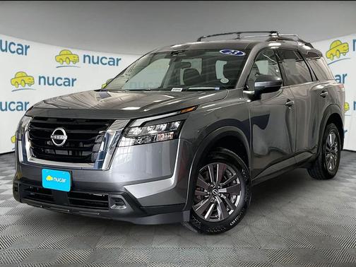 Gun Metallic 2023 Nissan Pathfinder SV 4WD
