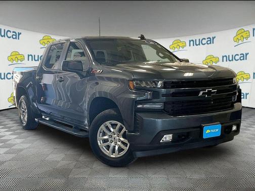 Shadow Gray Metallic 2020 Chevrolet Silverado 1500 RST