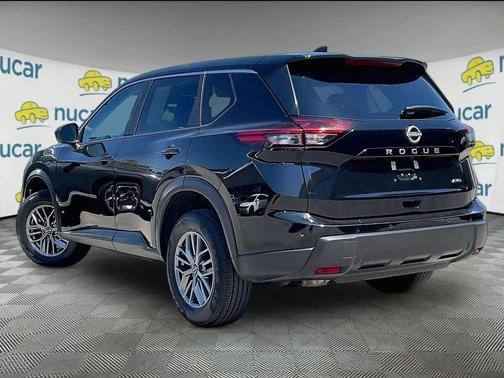 Super Black 2024 Nissan Rogue S