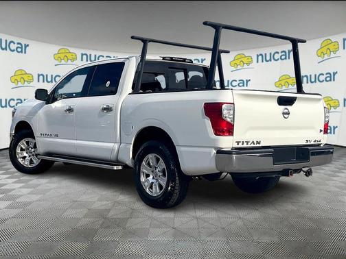 2018 Nissan Titan SV