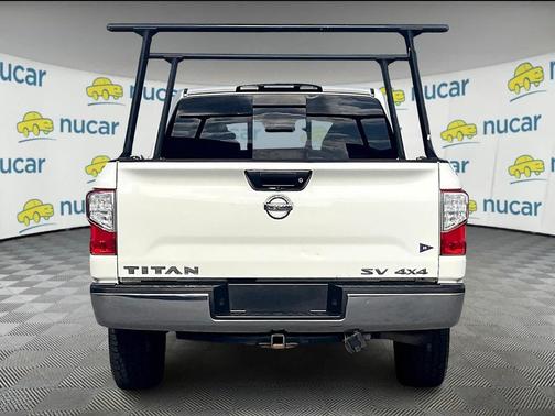 2018 Nissan Titan SV