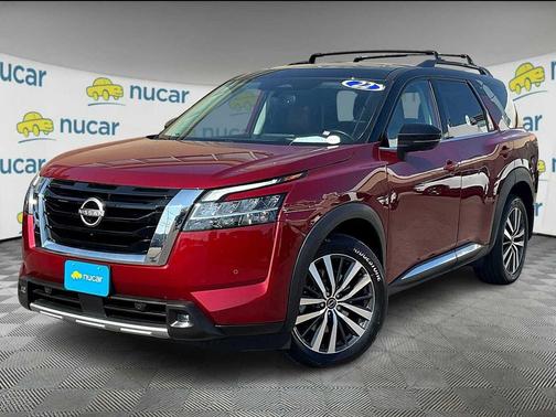 2022 Nissan Pathfinder Platinum 4WD