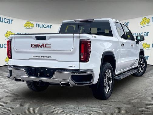 2022 GMC Sierra 1500 SLT
