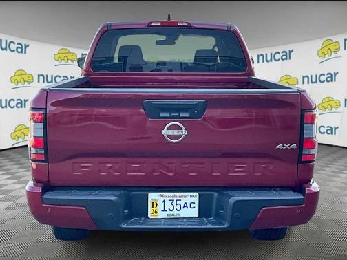 2025 Nissan Frontier SV