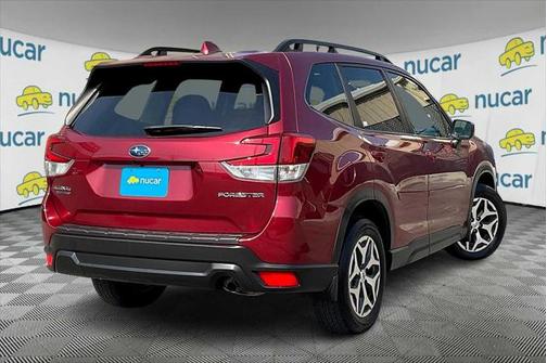 2022 Subaru Forester Premium