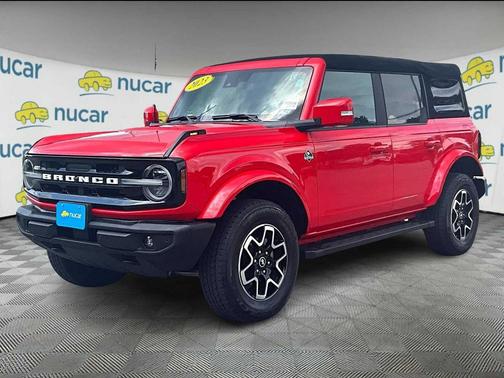 2023 Ford Bronco Outer Banks