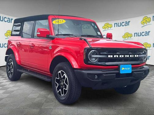 2023 Ford Bronco Outer Banks