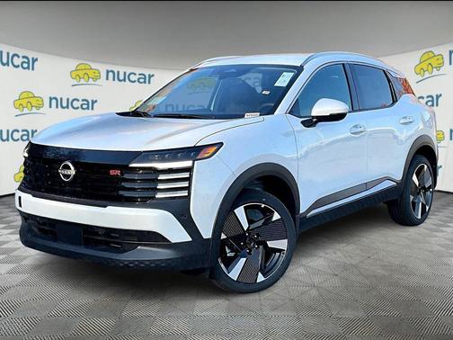Aspen White Tricoat 2025 Nissan Kicks SR