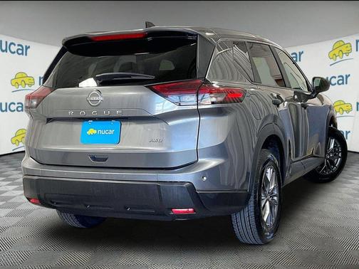 Gun Metallic 2024 Nissan Rogue S