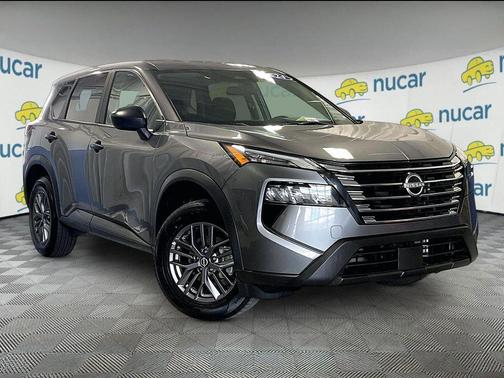 Gun Metallic 2024 Nissan Rogue S