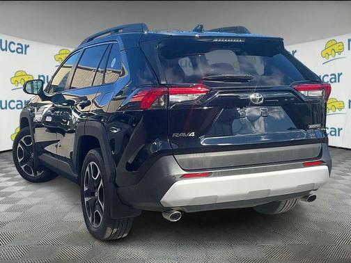 2019 Toyota RAV4 Adventure