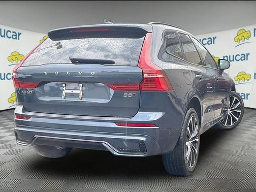 Denim Blue Metallic 2024 Volvo XC60 B5 Plus Dark Theme