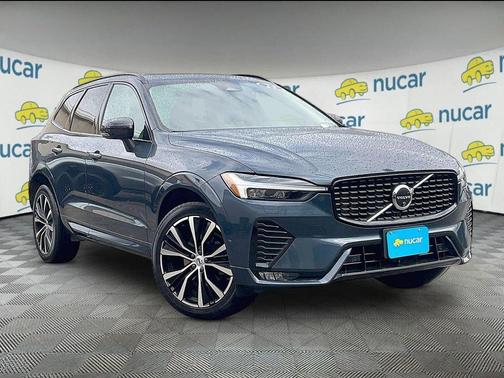Denim Blue Metallic 2024 Volvo XC60 B5 Plus Dark Theme