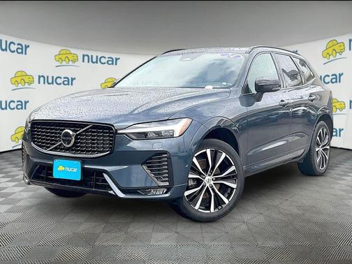 Denim Blue Metallic 2024 Volvo XC60 B5 Plus Dark Theme