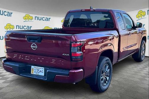 2025 Nissan Frontier SV