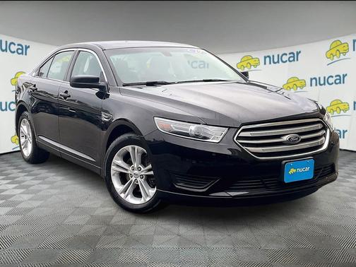 2019 Ford Taurus SE