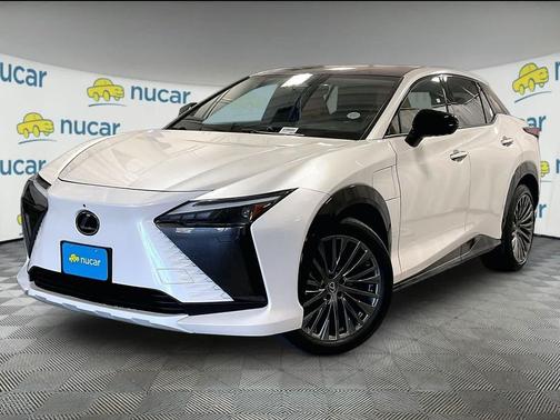Eminent White Pearl 2023 Lexus RZ 450e Luxury
