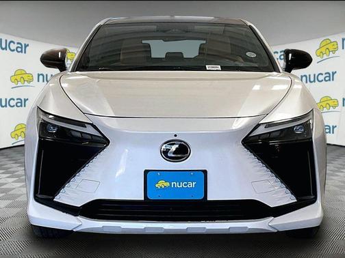 Eminent White Pearl 2023 Lexus RZ 450e Luxury