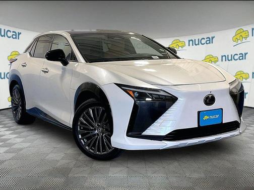 Eminent White Pearl 2023 Lexus RZ 450e Luxury